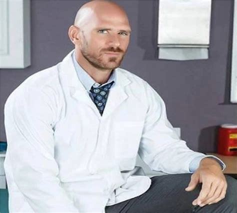 Ever wondered why this guy has so many jobs? Haha! Hope this story leaves a mark on you, Nightfam!For business enquiries please email contact@projectnightfal. . Johny sins doctor